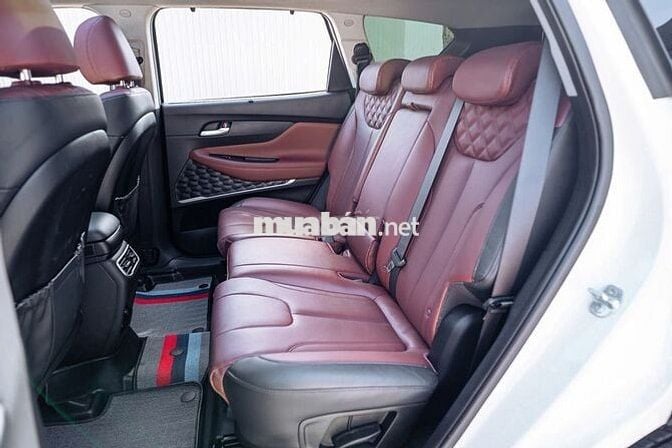 Hyundai Santa Fe 2024 2.5 Xăng - 20000 km