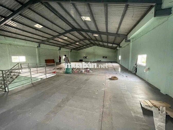 cho thuê kho xưởng 1200m sạch đẹp