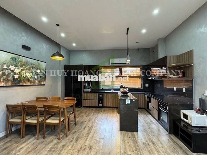 VILLA GẦN SÔNG HÀN – GẦN CẦU THUẬN PHƯỚC 4 PN HIỆN ĐẠI CÓ HỒ BƠI