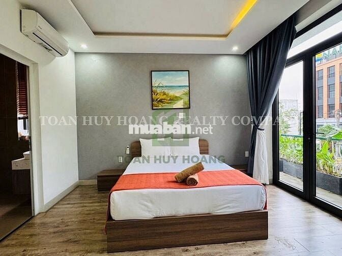 VILLA GẦN SÔNG HÀN – GẦN CẦU THUẬN PHƯỚC 4 PN HIỆN ĐẠI CÓ HỒ BƠI