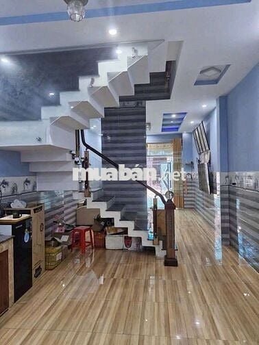 MUA NHÀ BÌNH DƯƠNG 1 TRỆT 1 LẦU 2 P NGỦ, 2 WC