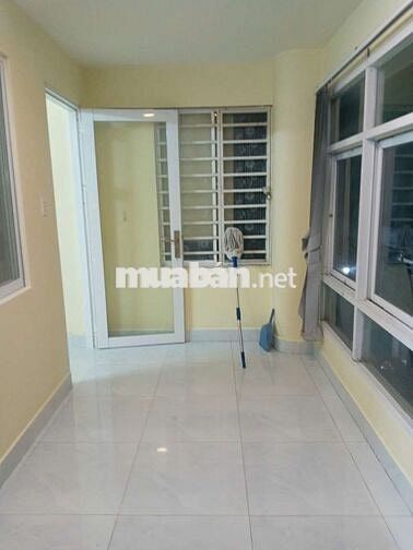 Cho thuê phòng khép kín, 35m2, đường Lý thường Kiệt