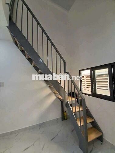 CHO THUÊ NHÀ HXH, 2 XET, TÔ HIẾN THÀNH Q.10