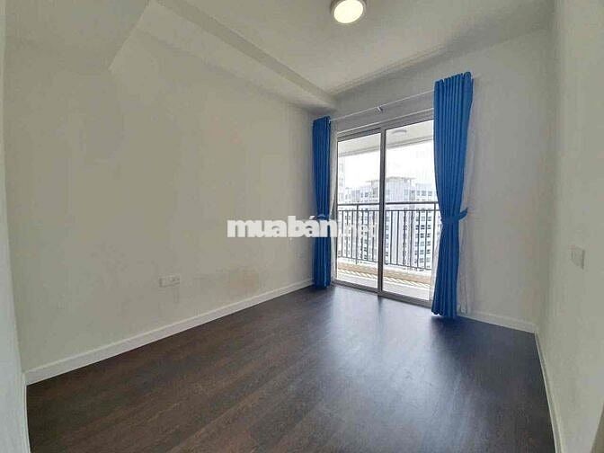 Cho thuê căn hộ 3 phòng ngủ. chung cư Golden Mansion. gần sân bay TSN