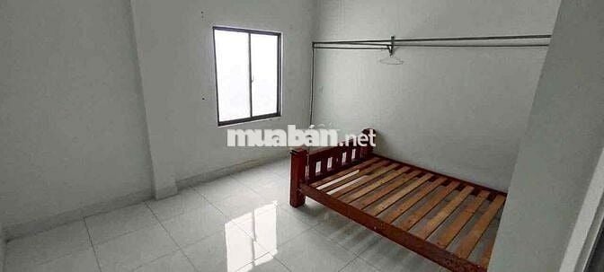 Cho thuê tâng lầu nhà KDC VIỆT SING,THUẬN AN, Nhà 2p ngủ,1p thờ 3,5tr