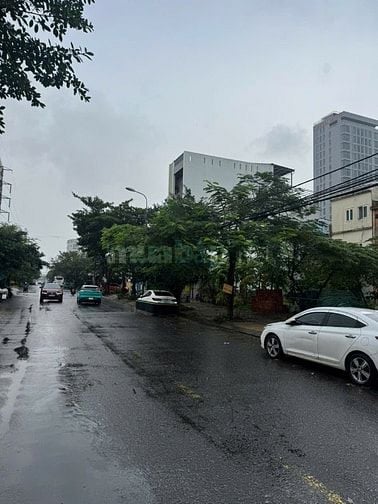 148m2/28 tỷ đất Đường Chính Hữu, Sát Cầu Sông Hàn Đà Nẵng,Giữa Loseby 