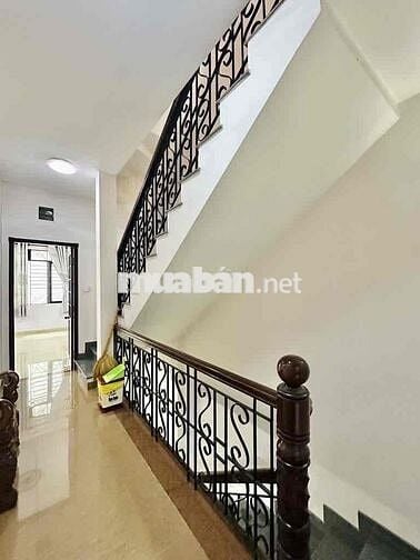 Nhà 80m2-Hẻm Xe Hơi 10m-4 tầng-Nguyễn Gia Trí Bình Thạnh