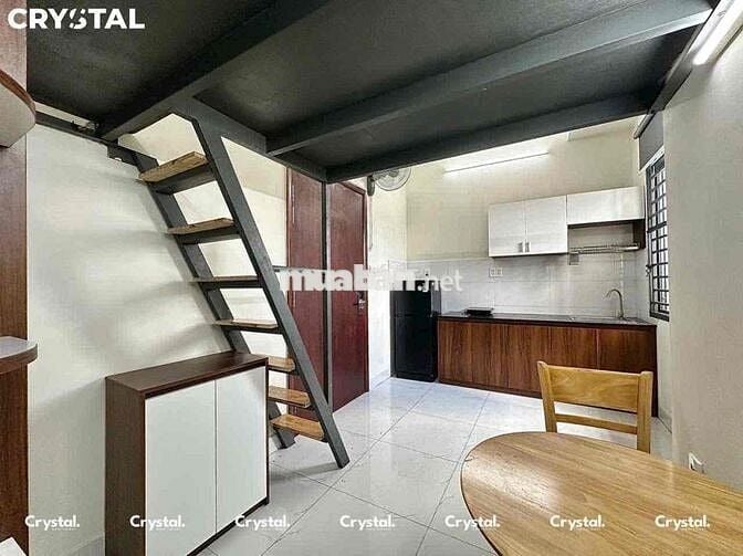 TRỐNG SẴN DUPLEX CỬA SỔ - FULL NỘI THẤT - CÓ THANG MÁY - AN NINH TỐT