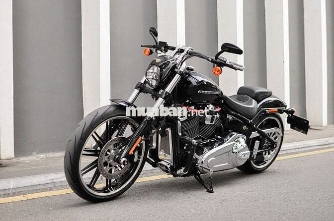 Thanh Motor cần bán Harley Davidson Breakout 2020