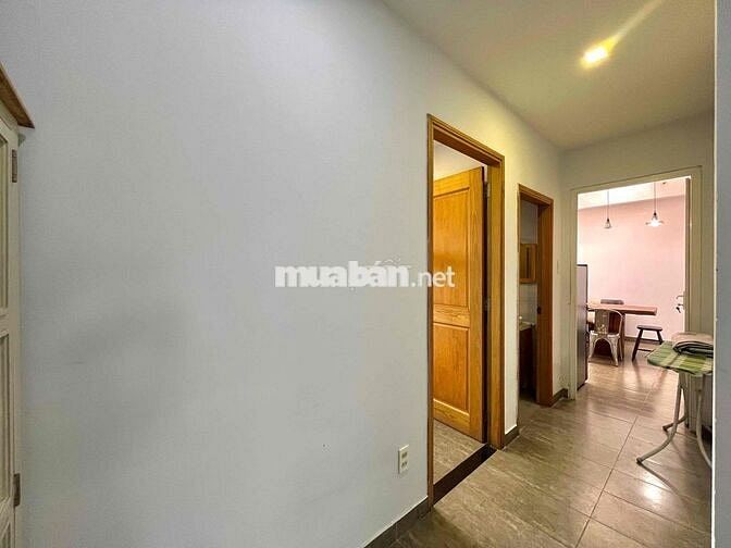 Cho Thuê 2PN 1PK 1PB 71m2 Phòng Bếp Lớn Ngay Chợ Tân Định Quận 1