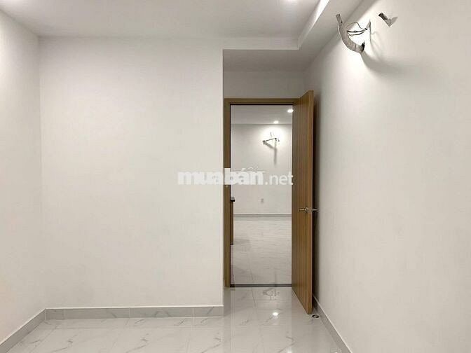 Hàng hiếm bán nhanh căn 72m2 2pn2wc giá 3,8 tỷ (sổ hồng riêng)