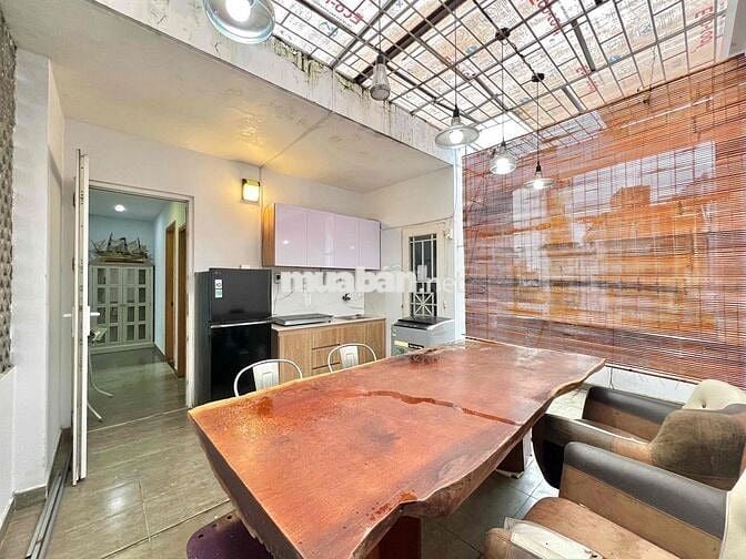 Cho Thuê 2PN 1PK 1PB 71m2 Phòng Bếp Lớn Ngay Chợ Tân Định Quận 1