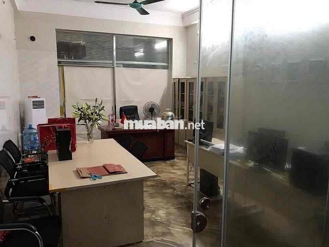 Chính chủ cho thể tầng 1 biệt thự KĐT Văn Phú