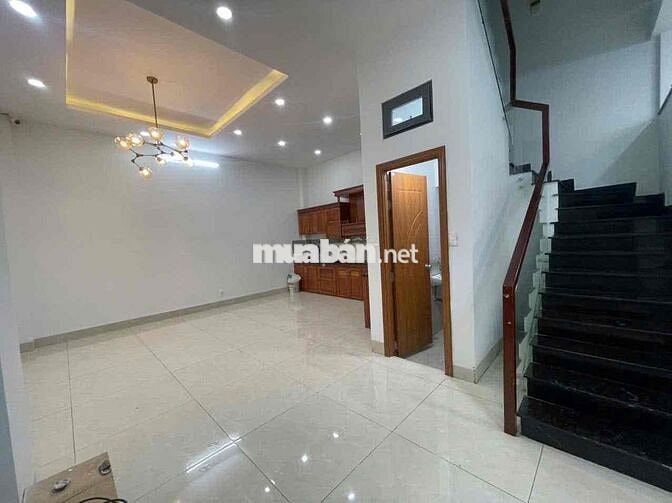 NHÀ 6x13M 2 LẦU 3PN 3WC CÓ CHỖ ĐẬU Ô TÔ LÀM VĂN PHÒNG + Ở KD ONLINE