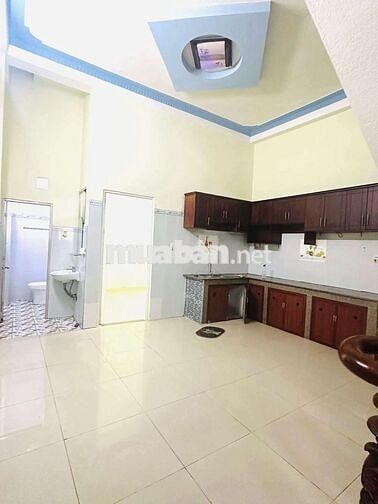 Cho thuê nhà gần ngã tư Chiêu Liêu