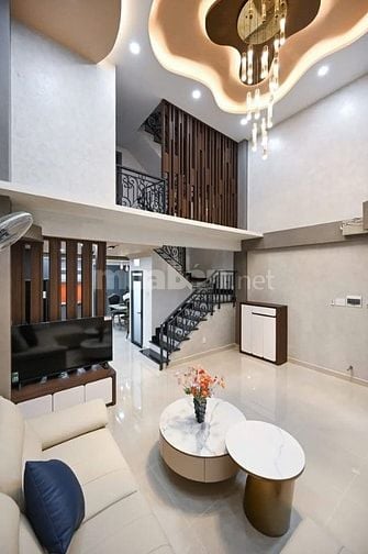 LÊ VĂN SỸ Q3- NGANG 5x11m- 4 TẦNG 5PN FULL NỘI THẤT- CHỈ 8.x TỶ