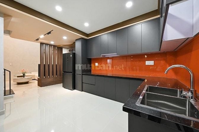 LÊ VĂN SỸ Q3- NGANG 5x11m- 4 TẦNG 5PN FULL NỘI THẤT- CHỈ 8.x TỶ