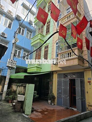 Gấp! Bán Nhà Đại Từ, Giá 7.95 tỉ, DT 36 m2, 5 tầng, xây 2022, TK đẹp.