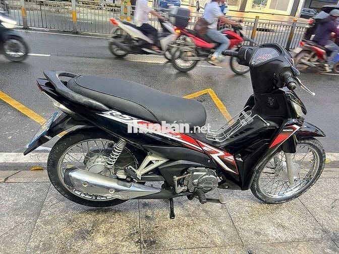 Honda wave RSX Fi 2018 mới 90% Bstp chính chủ