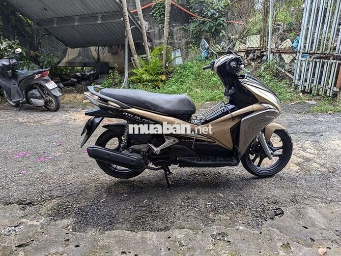 Xe máy êm ấm bóc áo đẹp về chạy liền