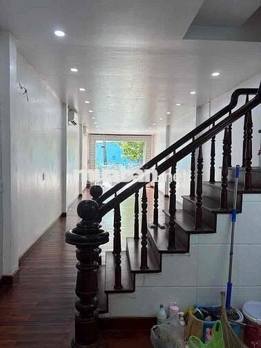 Cho Thuê Nhà Sư Vạn Hạnh Sau Lưng Vạn Hạnh Mall, Quận 10