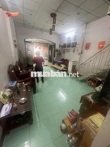 30 TÂN QUÝ - DTSD 80 MET VUÔNG - Hẻm sạch, hàng xóm hiền, nhà sáng sủa