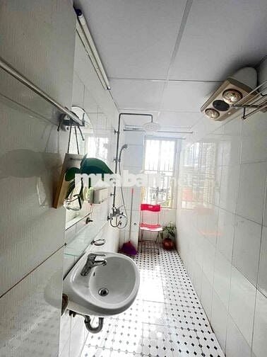 Bán chung cư An Dương Vương. Tây Hồ. Giá 3.35 tỷ