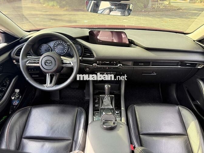 Mazda 3 2021 2.0L Premium - 94000 km