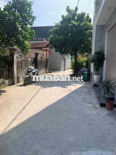 Bán chung cư An Dương Vương. Tây Hồ. Giá 3.35 tỷ