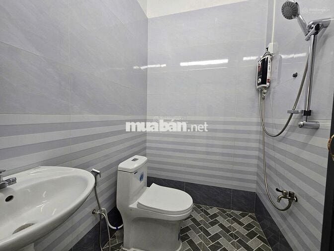 🏡NHÀ ĐẸP Ở NGAY Diện tích: 5x16 Gần vòng xoay An Lạc