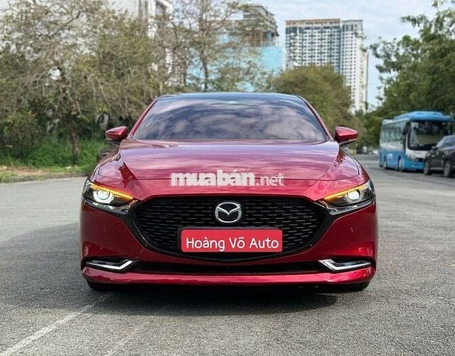 Mazda 3 2021 2.0L Premium - 94000 km