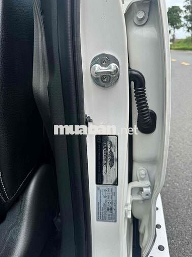 Kia Sorento 2.2 DATH 2WD 2014 Model 2015