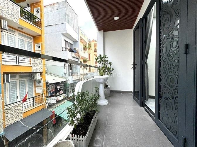 Bán nhà mới xây 4 tầng- hẻm 6m- Nguyễn Trọng Tuyển