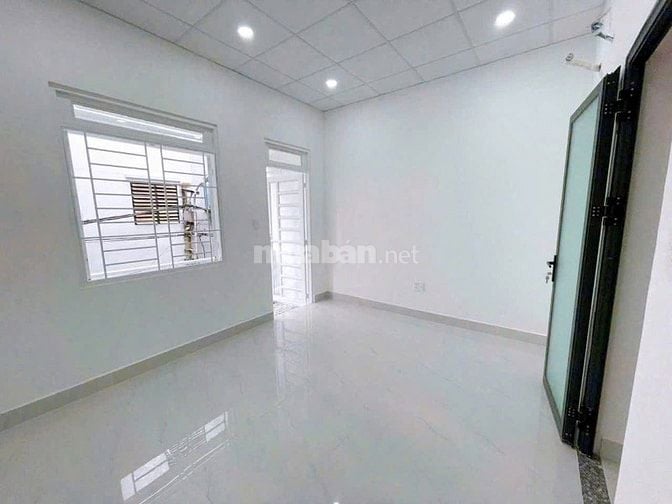 KẸT VỐN BÁN GẤP!! Nhà tại Vườn Chuối, phường 4, Quận 3 DT 45m2, 2PN3WC