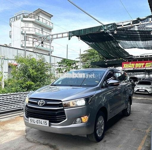 Toyota Innova 2.0E 2016 mode 2017 - 128,000km