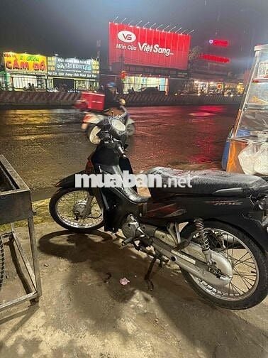 cần bán honda wave black xe máy móc zin êm ru