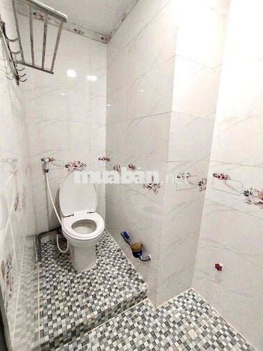 CHO THUÊ CHDV STUDIO CỬA SỔ THOÁNG NGAY TRUNG TÂM Q5.