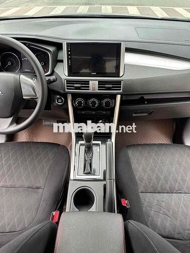 MITSUBISHI XPANDER 2022 AT