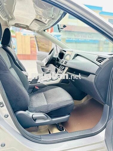 MITSUBISHI XPANDER 2022 AT