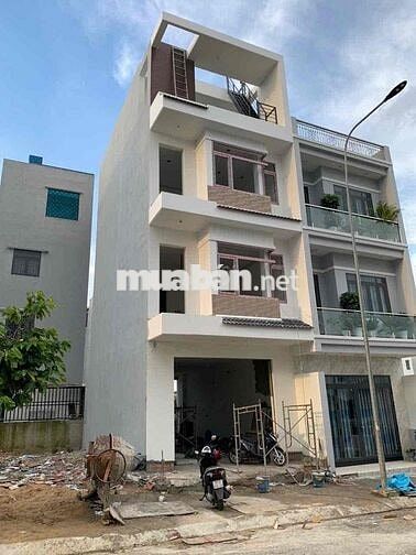 BÁN NHÀ MẶT TIỀN PHÚ HỒNG THỊNH 10– VỊ TRÍ VÀNG, CÓ Ô THANG MÁY, T