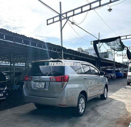 Toyota Innova 2.0E 2016 mode 2017 - 128,000km