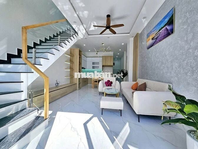 🏠 BÁN NHÀ 70M² – VỊ TRÍ ĐẸP, KINH DOANH BUÔN BÁN SẦM UẤT