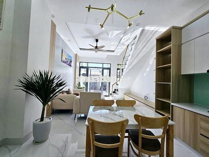 🏠 BÁN NHÀ 70M² – VỊ TRÍ ĐẸP, KINH DOANH BUÔN BÁN SẦM UẤT