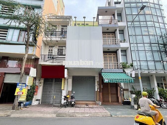 Mặt Tiền Đường Nguyễn Thái Bình Ngay Sát Ngã Tư Út Tịch.