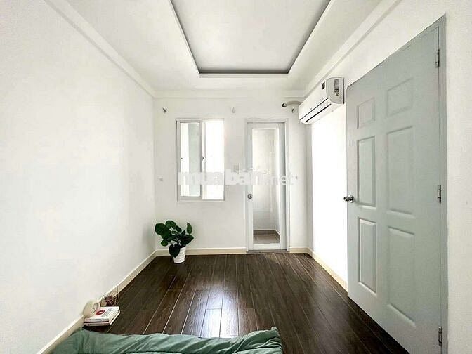 CHDV 2 PHÒNG NGỦ PHÒNG KHÁCH RIÊNG BAN CÔNG CỬA SỔ THOÁNG MÁT AN NINH