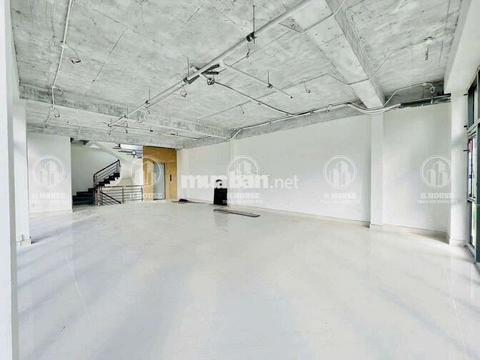 TÒA NHÀ VĂN PHÒNG CHO THUÊ ĐƯỜNG NGUYỄN MINH HOÀNG P12,Q.TÂN BÌNH