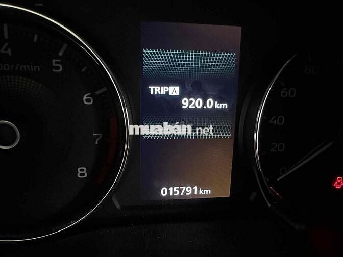 Xpander Premium AT 2024- Đi 15.971Km - Zin 100%