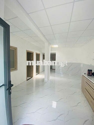 NHÀ 2 LẦU SÂN VƯỜN 6X21, 4PN 3WC KHU CƯ XÁ ĐIỆN LỰC, NGÃ TƯ BÌNH THÁI