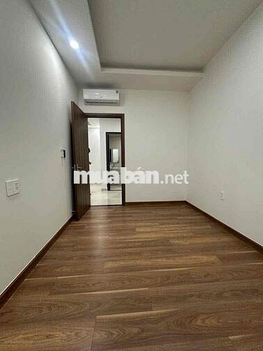 2PN2WC - 10.5 triệu/tháng nội thất cơ bản tầng 7 - Q7 Riverside