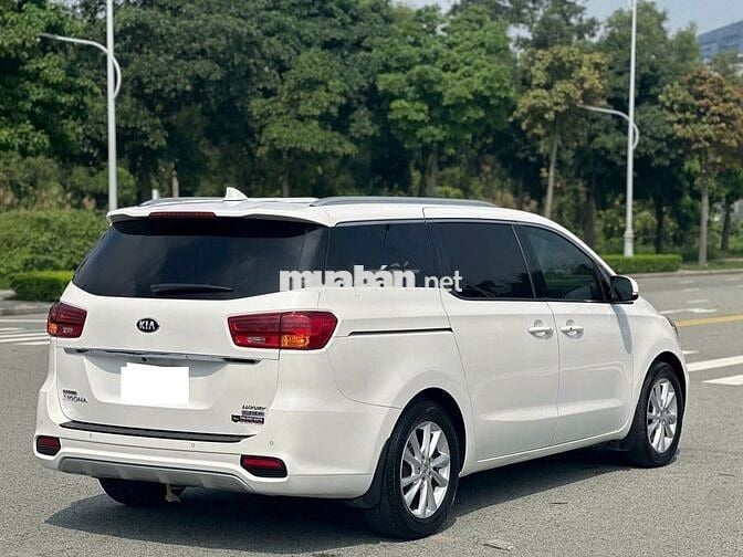 Kia Sedona 2.2 DAT LUXURY 2021 - 83000 km